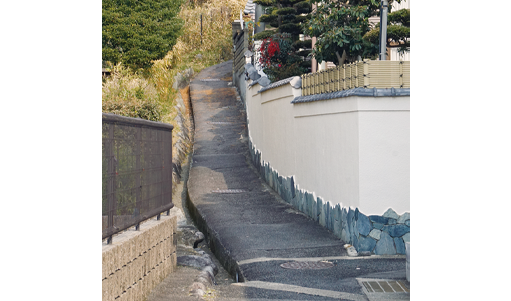 芭蕉が通ったと言い伝えのある小路